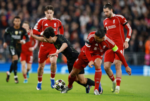 Alessandro Bastoni er et af sommerens helt store transferemner - og Liverpool risikerer at se deres absolutte drømmesigning glippe.