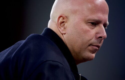 Liverpool beholder Arne Slot trods Champions League-fiaskoen, mens de gør klar til Premier League-klassikeren mod Everton.