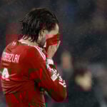 Liverpool røg tirsdag aften ud med et historisk brag i Champions League, da de tabte på ny til et kynisk PSG-mandskab.