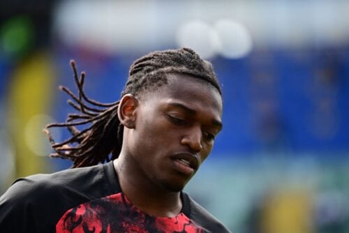 AC Milans topspiller, Rafael Leão, er én af de varmeste salgsemner denne sommer. Både Liverpool og Manchester United vil have ham.