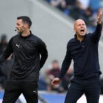 Liverpool møder Everton i Merseyside-derbyet i Premier League, hvor en spiller er udgået med en skade, der skaber nye problemer.