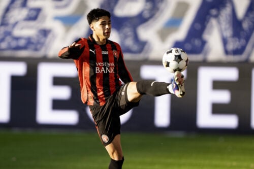 Eftertragtede Dario Osorio skal forsøge at sende FC Midtjylland tættere på guldet, når AGF venter i aftenens brag i Superligaen.