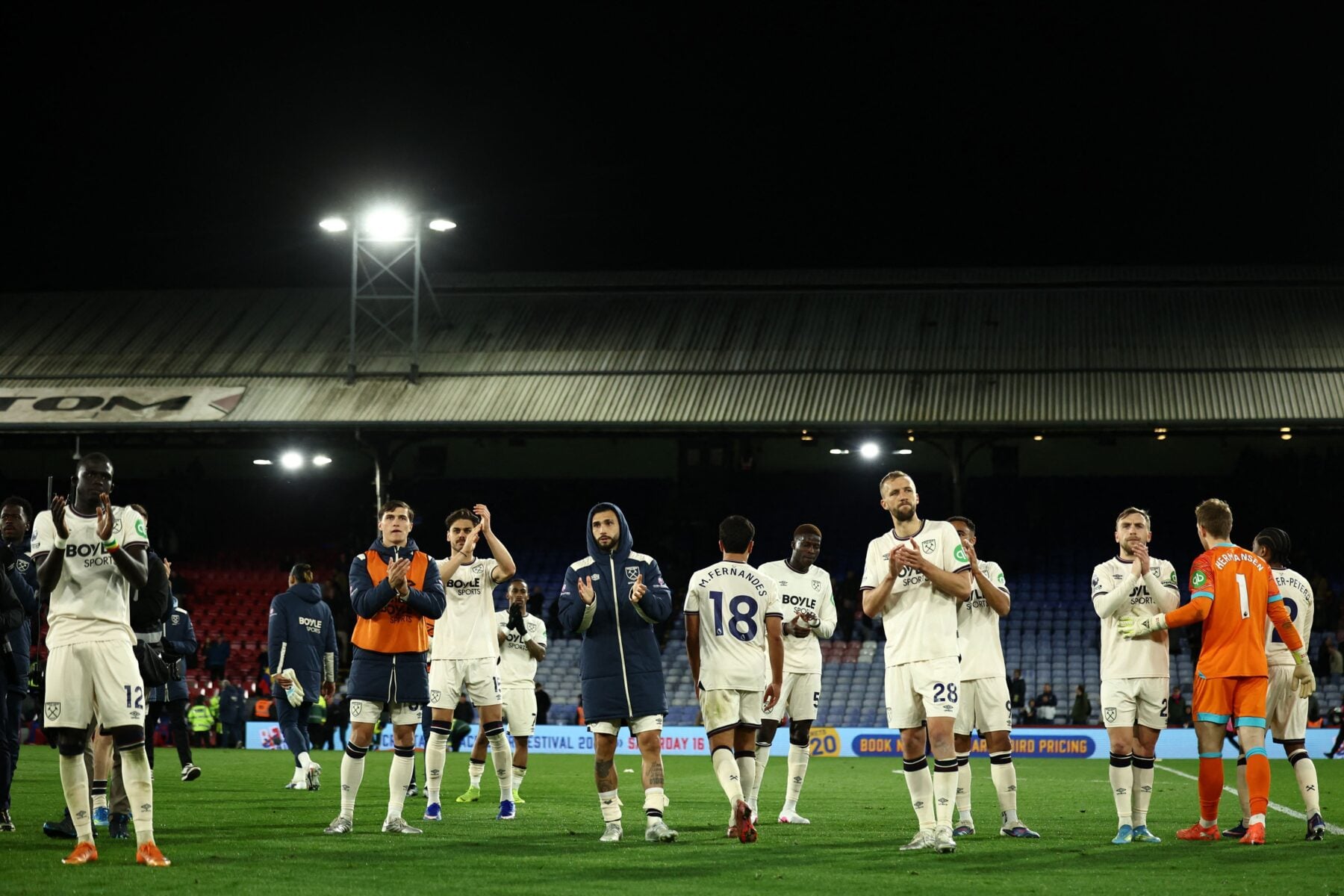 Nu forlader hun West Ham.