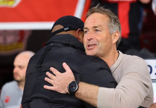 Kasper Hjulmand oplever en turbulent periode i Leverkusen, men nu får den danske toptræner et markant boost.