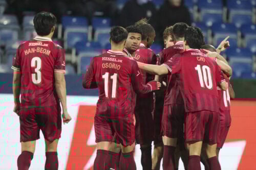 FCM vandt 2-1 i Haderslev over Sønderjyske, hvilket betyder, at klubben nu snupper førstepladsen i Superligaen fra AGF.