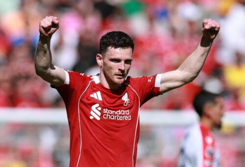 Andy Robertson forhandler nu med en ny klub.