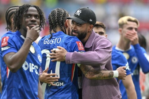 Chelsea er klar til finalen i FA Cuppen mod Manchester City, mens et stort trænernavn nu har sagt 'ja' til at blive den næste cheftræner.