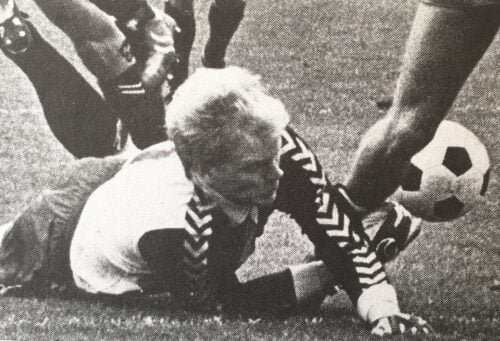 AGF-legenden Troels Rasmussen fylder 65 år i dag. Her er fodboldhistoriker Michael Kjærbøls portræt af danskeren.