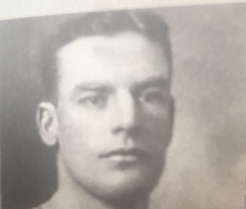 Denne serie omhandler de trænere, der igennem tiderne har coachet det danske landshold. 4. del har Jack Carr i fokus.