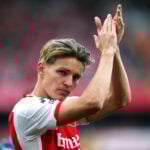 Martin Ødegaard har skrevet under på en ny aftale.