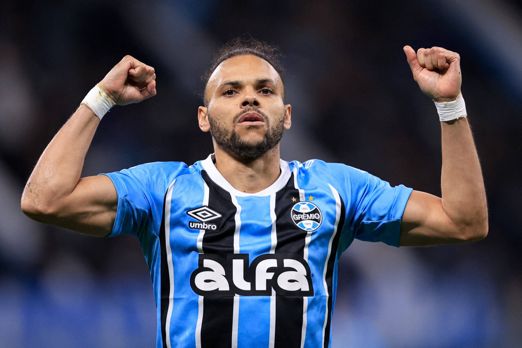 Martin Braithwaite kommer til at tjene kassen.