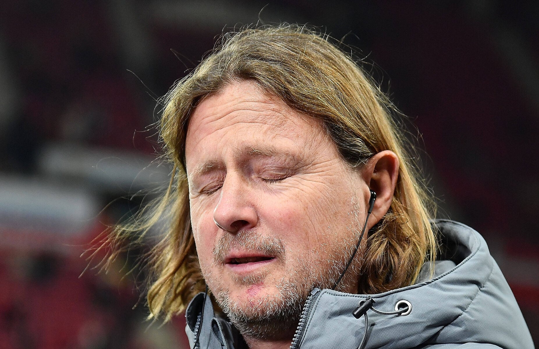 Bo Henriksen langer ud efter Brian Riemer.