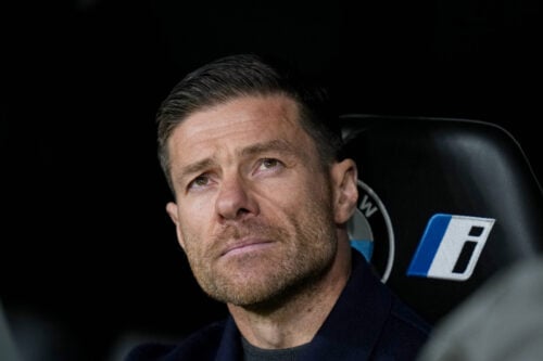 Xabi Alonso kræver tilgang af én stjerne.