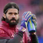 Alisson forlader Liverpool.