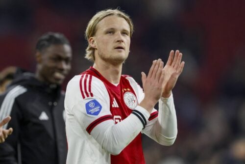 Kasper Dolberg rygtes på vej væk fra Amsterdam.