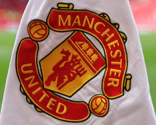 Manchester United gør klar til mødet med Brentford i Premier League, mens de står over for et stort valg, hvor en cheftræner skal udpeges.