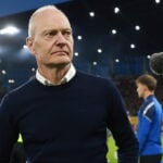 Niels Frederiksen har fået massiv opmærksomhed i den polske Ekstraklasa efter en opsigtsvækkende episode på sidelinjen.