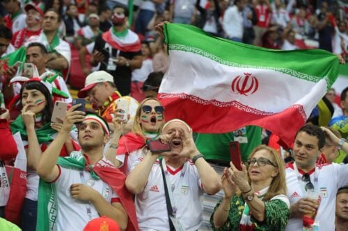 Iran blev tvunget til at aflyse.