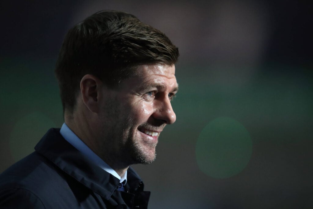 Steven Gerrard har aldrig lagt skjul på sin kærlighed til Liverpool, men nu er det et andet Premier League-job, som er på vej til ikonet.