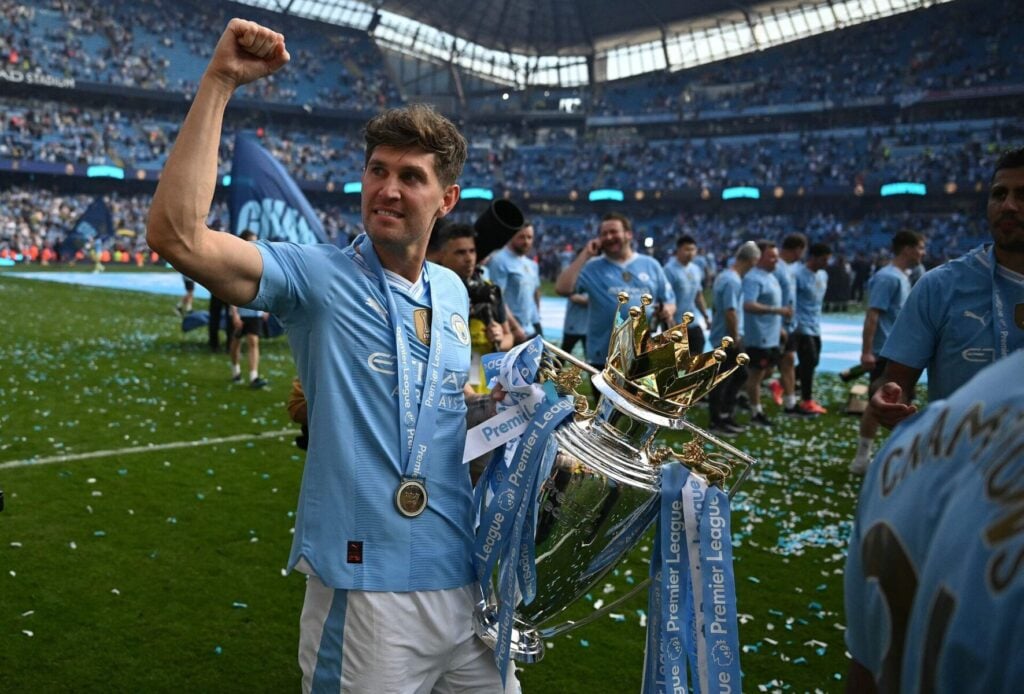Manchester City ændrer stadionnavn.