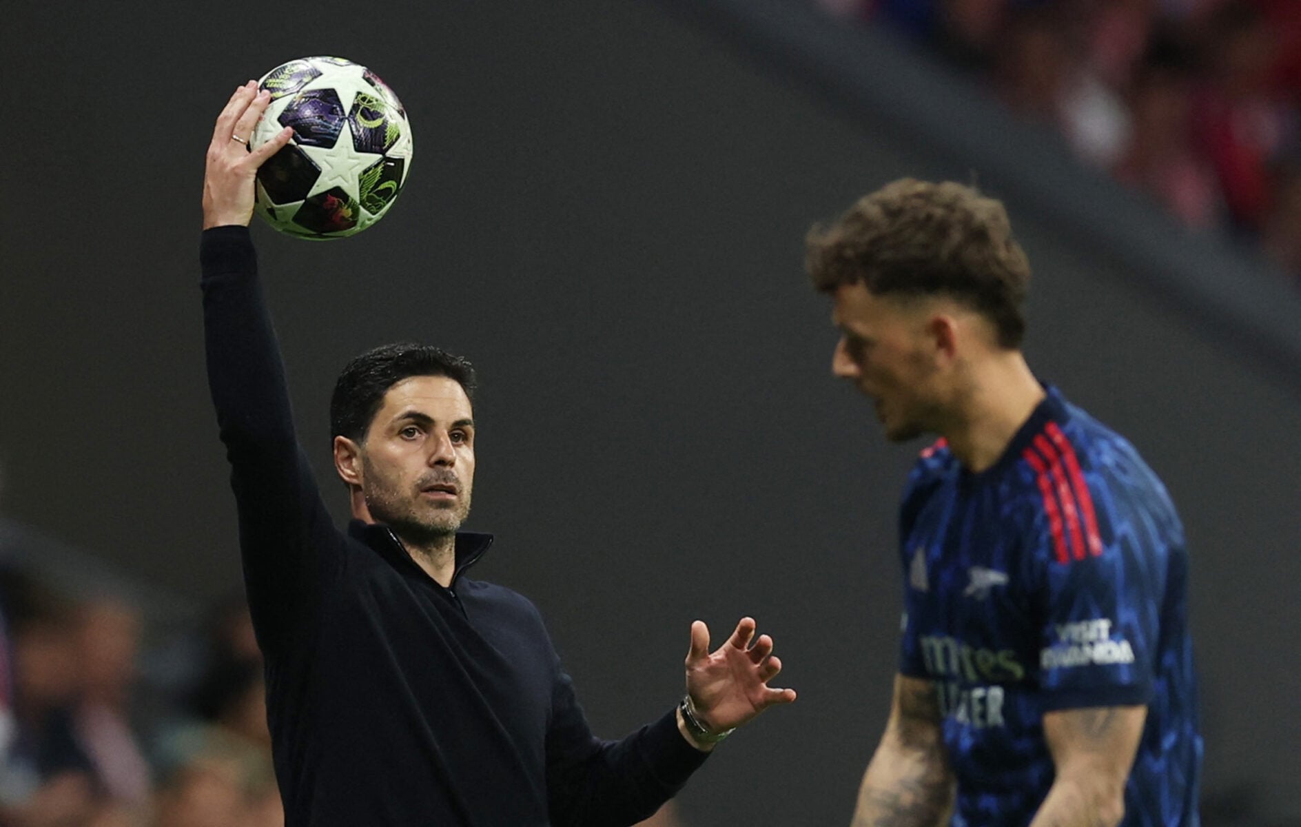 Arsenal skal møde Atlético Madrid.