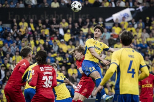 Brøndby møder AGF i Superligaen søndag aften, mens de står over for en omfattende sommerrengøring.