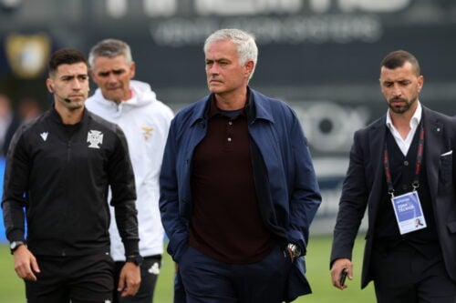 José Mourinho kan være på vej tilbage til Real Madrid, mens tre ultimative krav nu er blevet stillet fra den portugisiske kultmanager.
