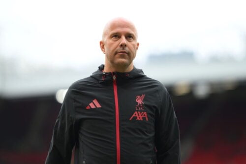 Det knager i fugerne hos Arne Slot og Liverpool.