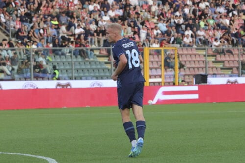Gustav Isaksen indtog en markant rolle hos Lazio, da den blonde dansker kvitterede med mål i en dramatisk sejr i Serie A.