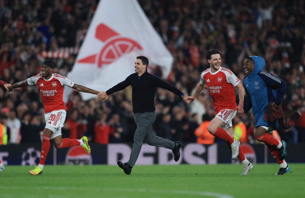 Arsenal slog Atlético Madrid med 2-1 samlet i Champions League-semifinalen, hvorfor de nu er klar til finalen for første gang i 20 år.