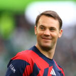 Den tyske stjernemålmand Manuel Neuer har nu officielt fremtiden på plads. Det bekræfter klubben på sine egne kanaler fredag.