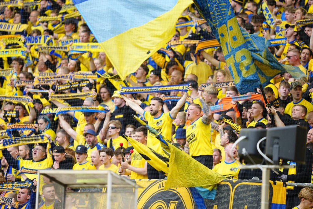 Brøndby siger farvel til to.