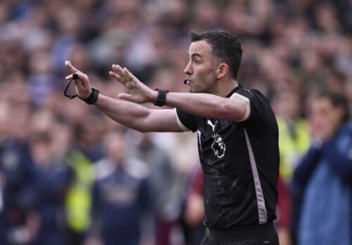 Chris Kavanagh passede fløjten i Arsenal-opgøret.