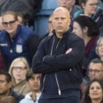 Arne Slot oplever i øjeblikket en ny turbulent periode som cheftræner for Liverpool, der kan ende med at få konsekvenser.