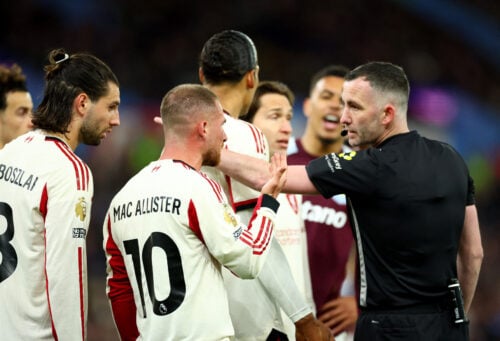 Liverpool fik ikke et ben til jorden, da de led et tungt nederlag til Aston Villa i fredagens Premier League-kamp.