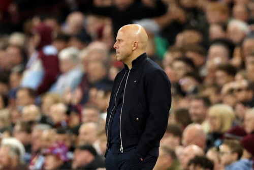 En gigantisk sommeroprydning venter i Liverpool, hvor cheftræner Arne Slot allerede har sagt farvel til flere topspillere.