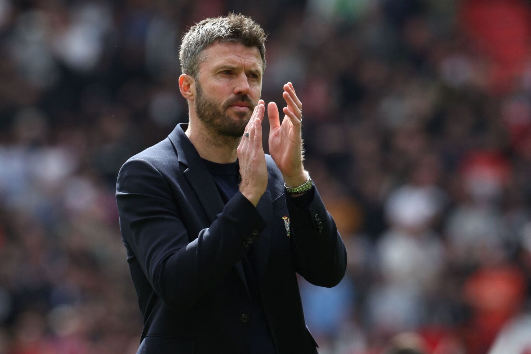 Michael Carrick og Manchester United har åbnet forhandlinger.