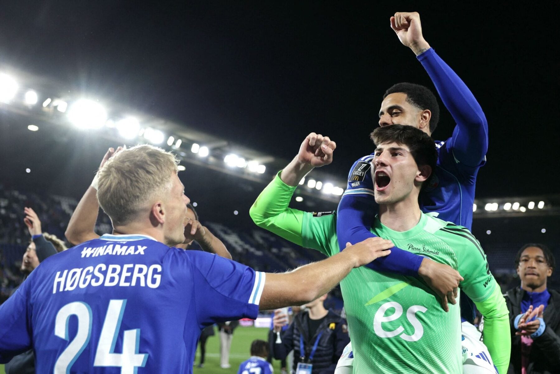 Mike Penders ligner det nye førstevalg i Chelsea.