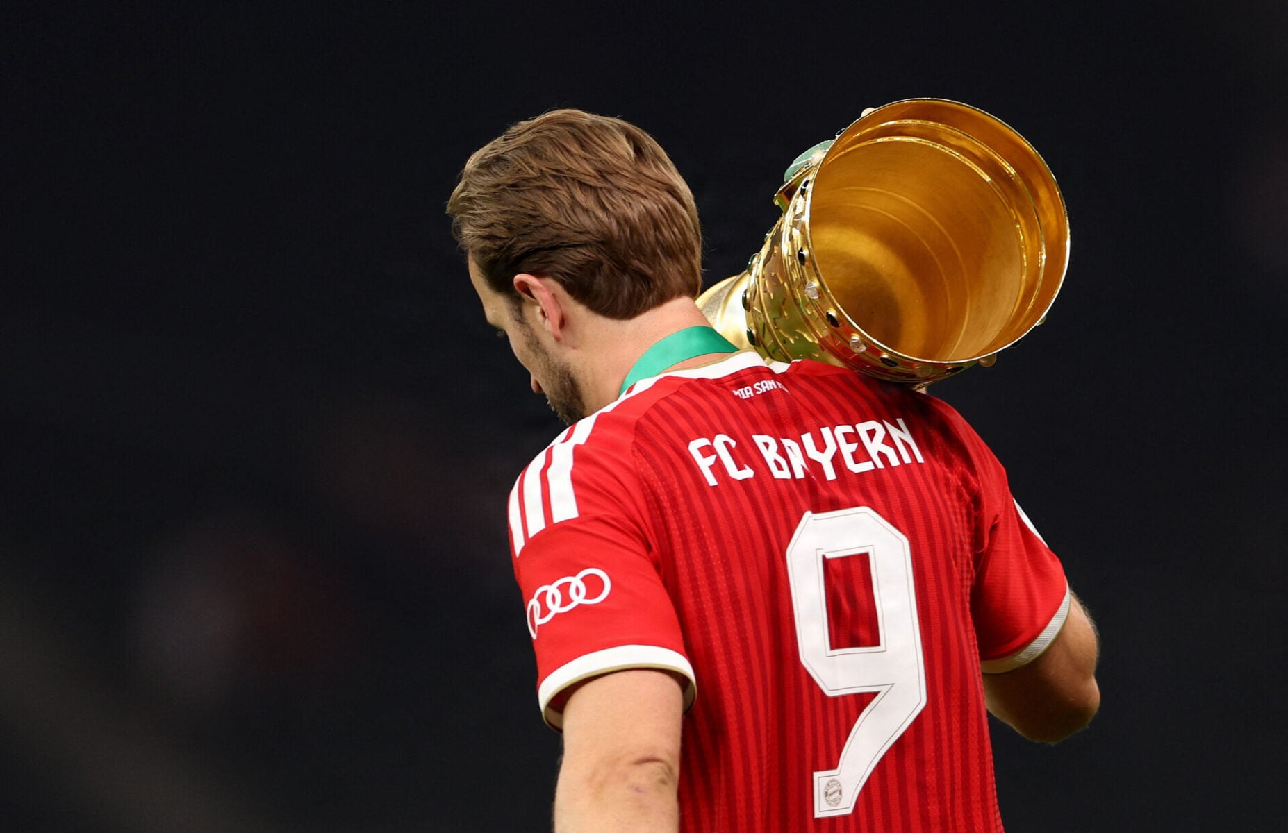 Harry Kane kunne tage Bundesliga-trofæet med hjem.