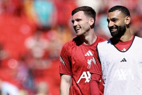 Andy Robertson er på plads i Tottenham.