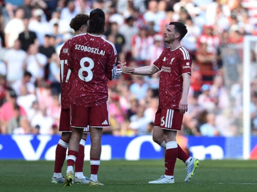 Liverpool står over for en massiv udrensning denne sommer, hvor Mohamed Salah og Andy Robertson forlader klubben.