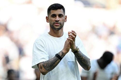 Tottenham kan være på vej mod et markant skifte i defensiven denne sommer. Cristian Romero er på vej ud, mens en ny stjerne er på vej.