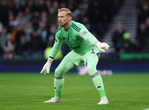 Det er en af dansk fodbolds helt store spillere, der i dag har annonceret sit karrierestop. Her er Michael Kjærbøls portræt af Kasper Schmeichel.