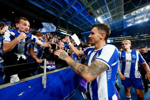 Arsenal og Porto handler.