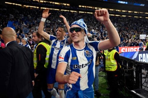 Liverpool kigger mod Porto.