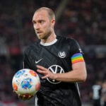 Wolfsburg fik kun ét point i en vigtig bundkamp mod Freiburg efter 1-1-kampen, hvor Christian Eriksen gjorde sig positivt bemærket.