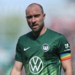 Christian Eriksen spiller en stor nøglerolle hos Wolfsburg, der i skrivende stund er i aktion i en overlevelsesdyst mod St. Pauli.