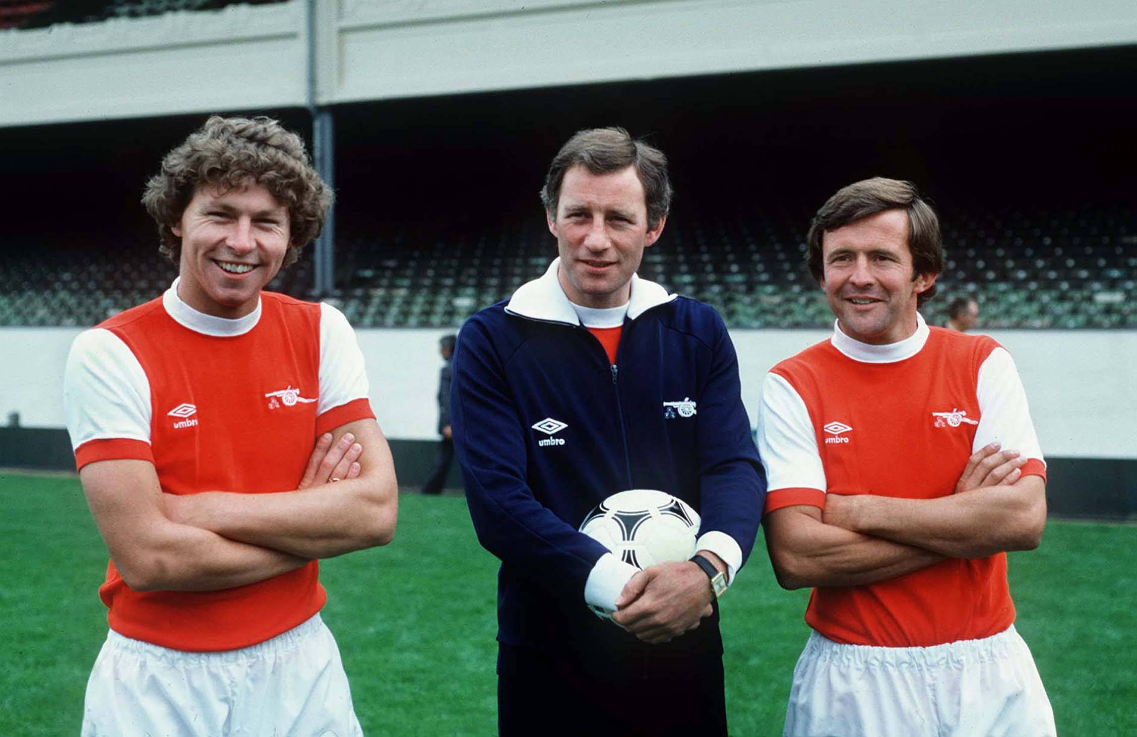 William John Terence (Terry) Neill var en uhyre stærk forsvarsstyrmand i Arsenal i 1960’erne, mens hans trænerkarriere var horribel.