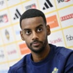 Liverpool har officielt taget afsked med Arne Slot, der forlader cheftrænerposten med øjeblikkelig virkning, hvilket spillerne nu reagere på.