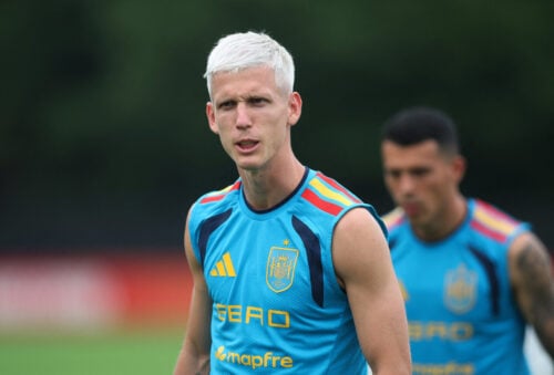 Dani Olmo har sat et stort punktum for sommerens mange transferspekulationer, hvor Barcelona-stjernen har været rygtet til Premier League.